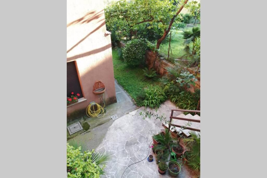 La Casa Della Mia Famiglia Lägenhet Rom Exteriör bild